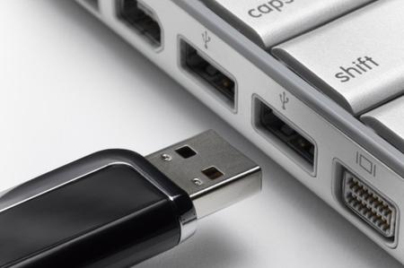 Proteja su PC con una memoria USB